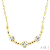 1/10 Ctw Round Cut Diamond Smile Bar Necklace in 10K Yellow Gold