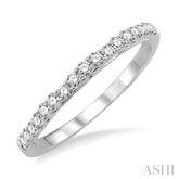 1/4 Ctw Round Cut Diamond Wedding Band in 14K White Gold