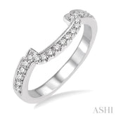 1/4 Ctw Round Cut Diamond Wedding Band in 14K White Gold