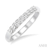 3/8 Ctw Princess Cut Diamond Wedding Band in Platinum