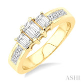 1 Ctw Nine Stone Emerald & Princess Cut Diamond Engagement Ring in 14K Yellow Gold
