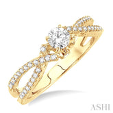 1/2 Ctw Diamond Engagement Ring with 1/4 Ct Round Cut Center Stone in 14K Yellow Gold