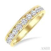 3/4 Ctw Round Cut Diamond Wedding Band in 14K Yellow Gold