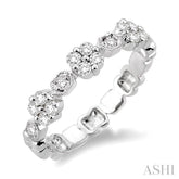 1/3 Ctw Round Cut Diamond Band in 14K White Gold