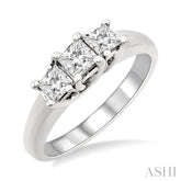 3/4 Ctw Three Stone Princess Cut Diamond Ring in 14K White Gold