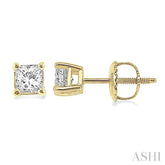 1/3 Ctw Princess Cut Diamond Stud Earrings in 14K Yellow Gold