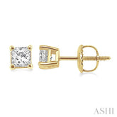 1/2 Ctw Princess Cut Diamond Stud Earrings in 14K Yellow Gold