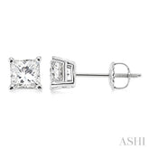 1 1/2 Ctw Princess Cut Diamond Stud Earrings in 14K White Gold