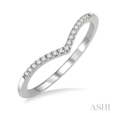1/10 Ctw Chevron Round Cut Diamond Petite Band in 14K White Gold