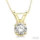 1/6 Ctw Round Cut Diamond Solitaire Pendant in 14K Yellow Gold with Chain
