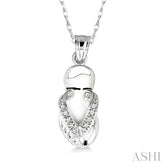 1/20 Ctw Round Cut Diamond Flip Flop Pendant in 14K White Gold with Chain