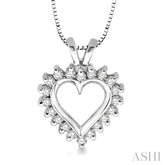 1/4 Ctw Round Diamond Heart Pendant in 14K White Gold with Chain
