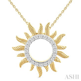 1/4 Ctw Textured Sunburst Round Cut Diamond Fashion Pendant With Chain in 10K Yellow Gold
