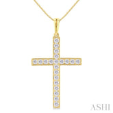 1/2 Ctw Round Cut Diamond Pave Set 1-Inch Plate Cross Pendant With Chain in 14K Yellow Gold