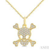 1/6 Ctw Petite Skull Round Cut Diamond Fashion Pendant With Chain in 10K Yellow Gold