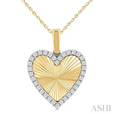 1/4 Ctw Fluted Texture Heart Round Cut Diamond Pirouette Fashion Pendant With Chain in 14K Yellow and White Gold