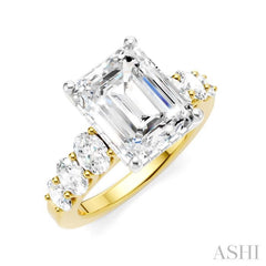 1 1/4 Ctw Emerald Shape Oval and Round Cut Diamond Semi-Mount Engagement Ring in 14K Yellow and White Gold