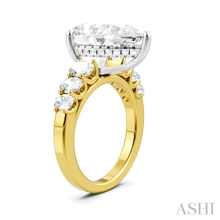1 1/4 Ctw Pers Shape Oval and Round Cut Diamond Semi-Mount Engagement Ring in 14K Yellow and White Gold