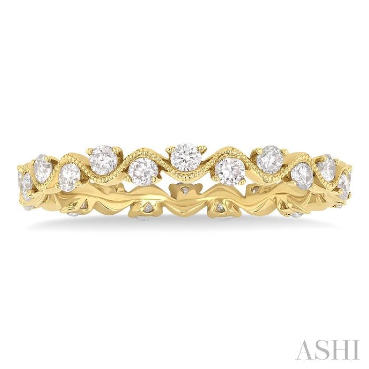 5/8 Ctw Curvy Zig-Zag Round Cut Diamond Eternity Wedding Band in 14K Yellow Gold