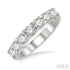 1 Ctw 7 Stone Round Cut Diamond Wedding Band in 14K White Gold