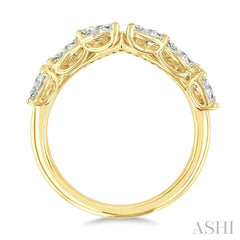7/8 Ctw Curved Chevron Mixed Shape Diamond Cut Fashion Ring in 14K Yellow Gold