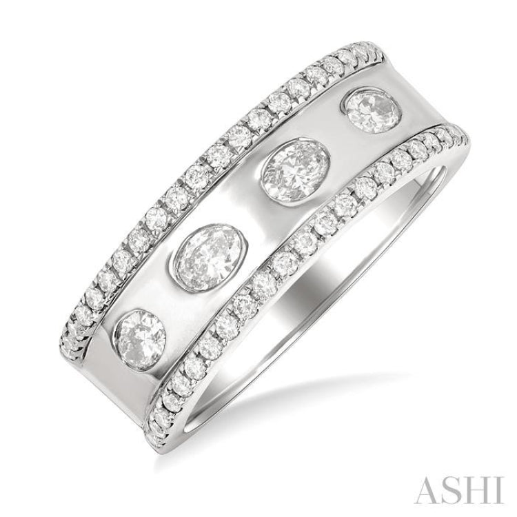 5/8 Ctw Wide 4-Stone Oval & Round Cut Diamond Fashion Band in 14K White Gold