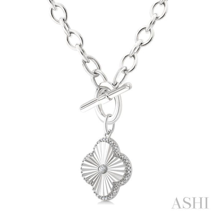 1/10 Ctw Clover Fluted Toggle Round Cut Diamond Pirouette Fashion Necklace in Sterling Silver