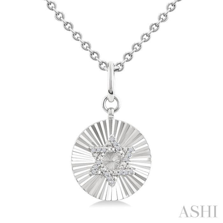 1/10 Ctw Round Fluted Medallion Round Cut Diamond Pirouette Star of David Pendant With Chain in Sterling Silver