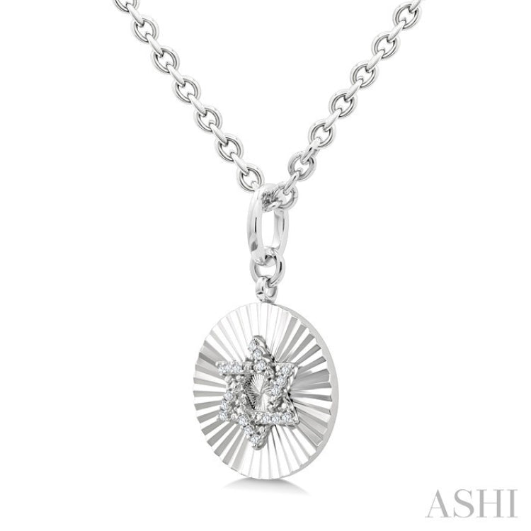 1/10 Ctw Round Fluted Medallion Round Cut Diamond Pirouette Star of David Pendant With Chain in Sterling Silver