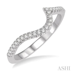 1/6 ctw Crescent Shape Round Cut Diamond Wedding Band in 14K White Gold