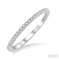 1/10 Ctw Round Cut Diamond Wedding Band in 14K White Gold