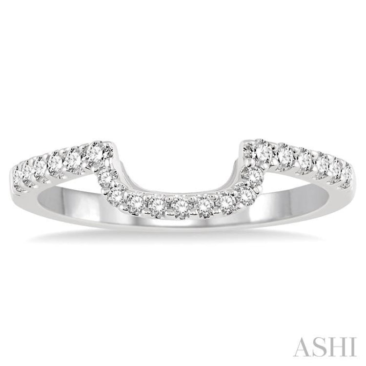 1/3 Ctw Round Cut Diamond Wedding Band in 14K White Gold