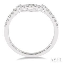 1/3 Ctw Round Cut Diamond Wedding Band in 14K White Gold