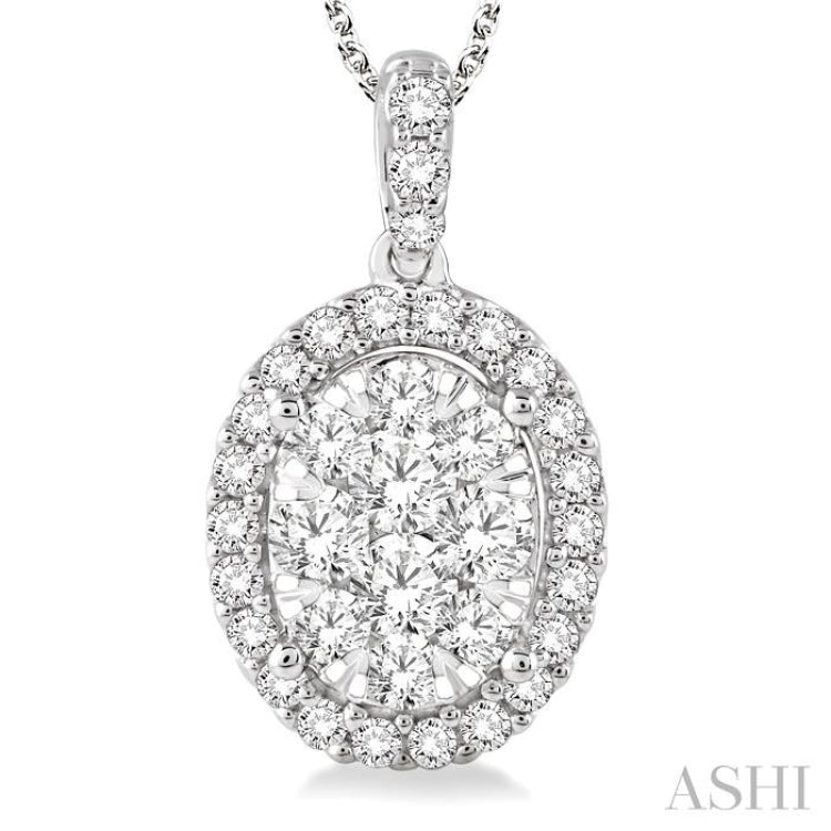 1 1/2 Ctw Oval Shape Diamond Lovebright Pendant in 14K White Gold with Chain