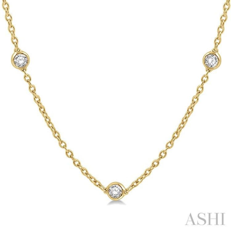 1 Ctw Round Cut Diamond Station Necklace in 14K Yellow Gold