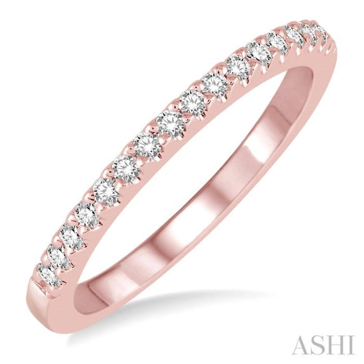 1/6 Ctw Round Cut Diamond Wedding Band in 14K Rose Gold