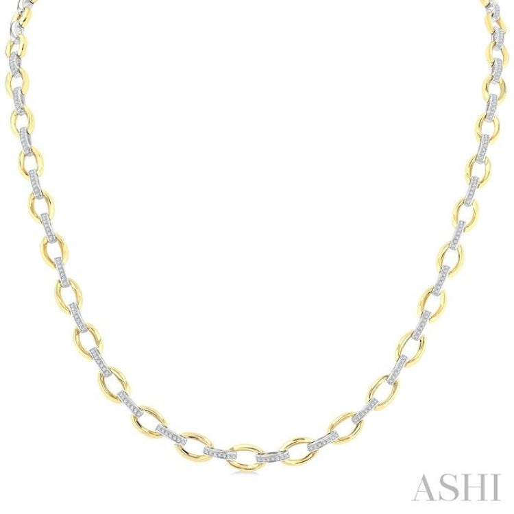 1/2 Ctw Round Cut Diamond Bold Oval Shape Link Necklace in 10K Yellow and White Gold