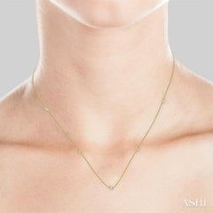 1/2 Ctw Round Cut Diamond Station Necklace in 14K Yellow Gold