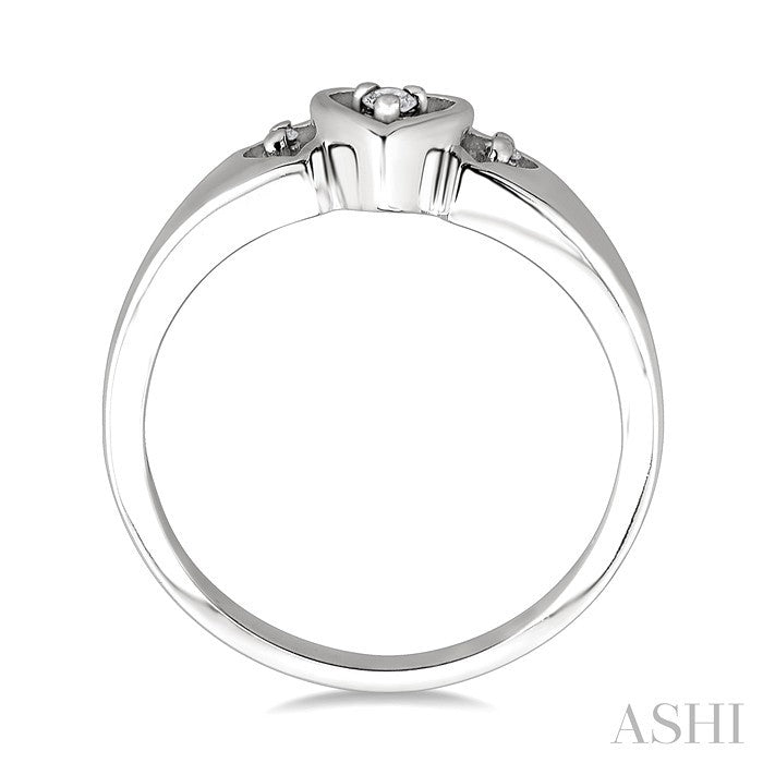 1/20 Ctw Triple Heart Round Cut Diamond Ring in 10K White Gold