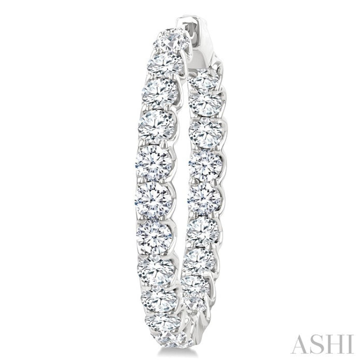 8 Ctw Inside-Out Round Cut Diamond Hoop Earrings in 14K White Gold