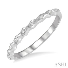 1/20 Ctw Spiral Shank Round Cut Diamond Stackable Band in 14K White Gold
