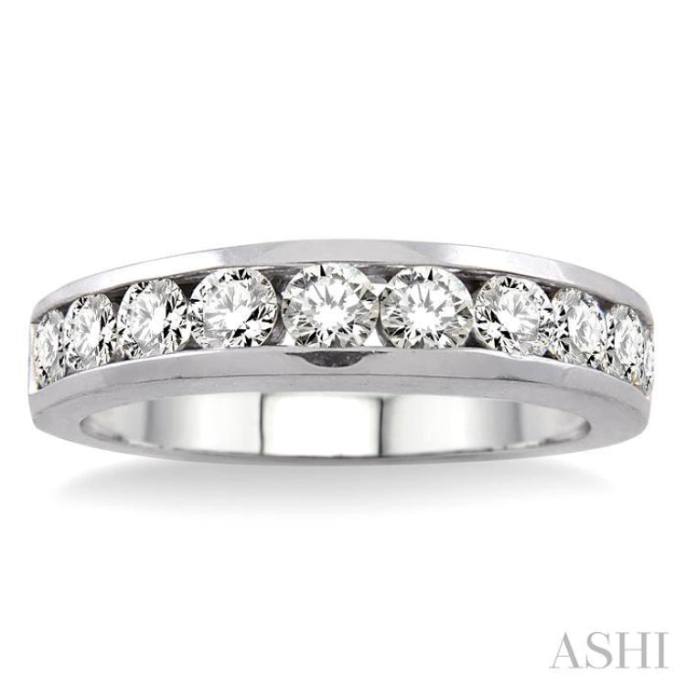 1 Ctw Channel Set Round Cut Diamond Wedding Band in 14K White Gold