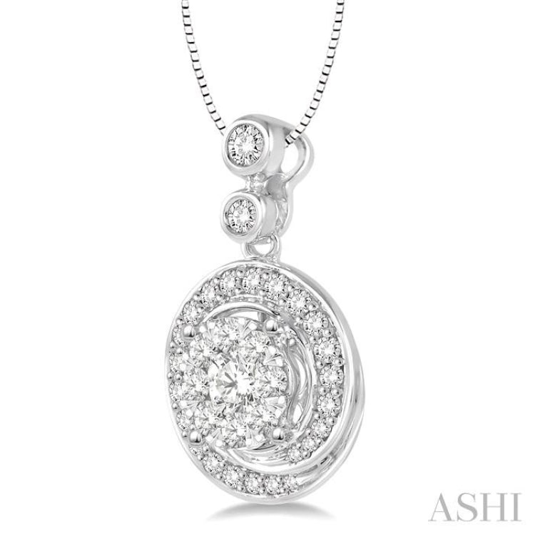 1/2 Ctw Diamond Lovebright Pendant in 14K White Gold with Chain