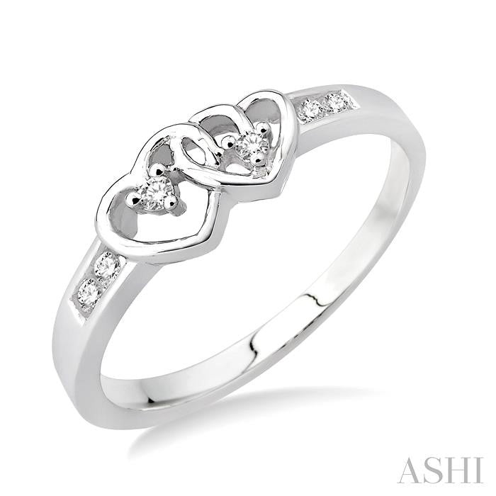 1/10 Ctw Twin Hearts Diamond Ring in 14K White Gold