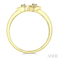 1/10 Ctw Twin Hearts Diamond Ring in 14K Yellow Gold