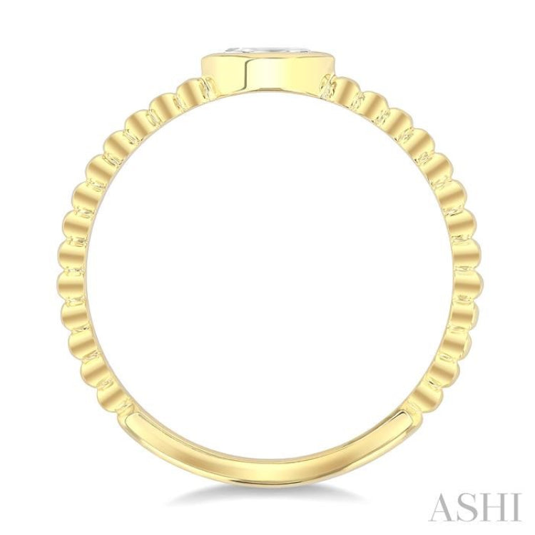 1/6 Ctw Petite Bezel Set Marquise Cut Diamond Stackable Ring in 14K Yellow Gold