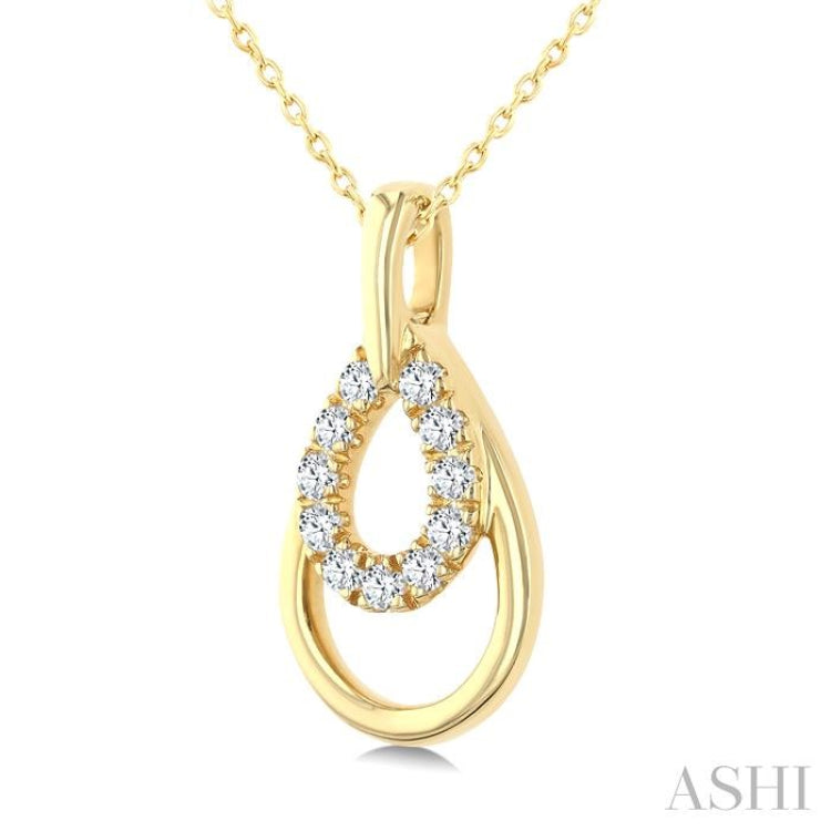 1/10 Ctw Overlay Pear Shaped Frame Round Cut Golden Glow Diamond Fashion Drop Petite Pendant With Chain in 10K Yellow Gold