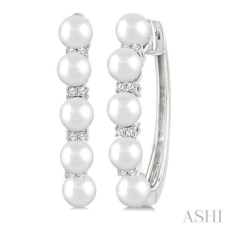 1/6 Ctw 4MM White Pearl and Round Cut Diamond Fashion Hoop Earrings in 10K White Gold