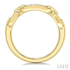 1/10 Ctw Round Cut Diamond Paperclip Ring in Yellow Gold Vermeil