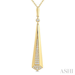 1/4 Ctw Tapered Drop Round Cut Diamond Fashion Pendant in 14K Yellow Gold